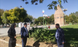 بررسی عملیات اجرای نرده پیرامونی آرامگاه حیقوق نبی(ع) تویسرکان