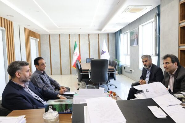 تعیین تکلیف قراردادهای راکد شهرک‌ها و نواحی صنعتی همدان